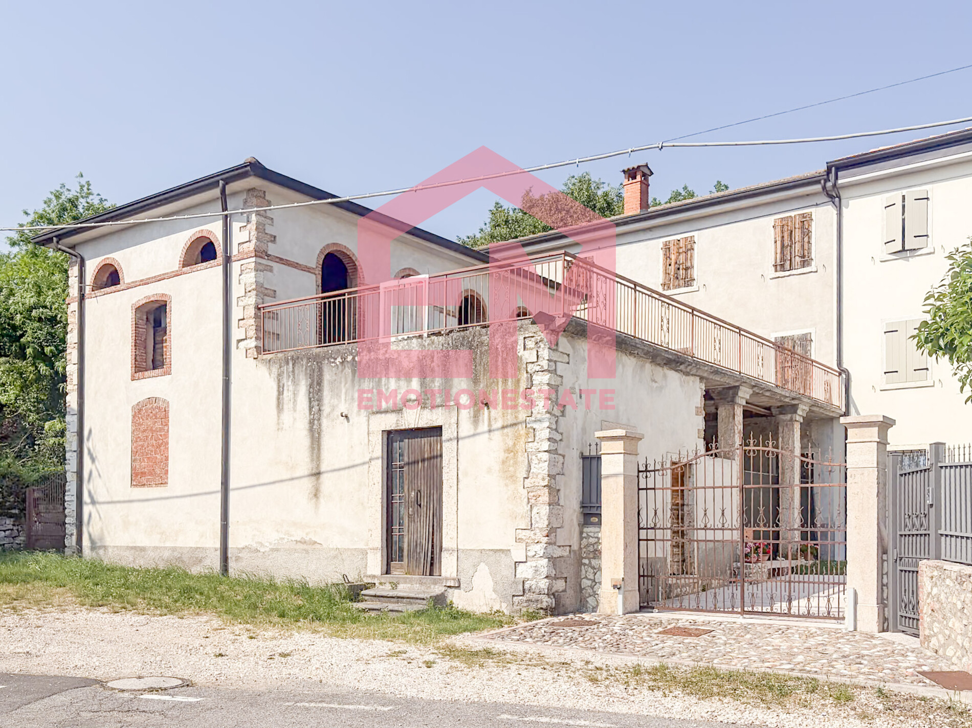 Property Photo (9332)