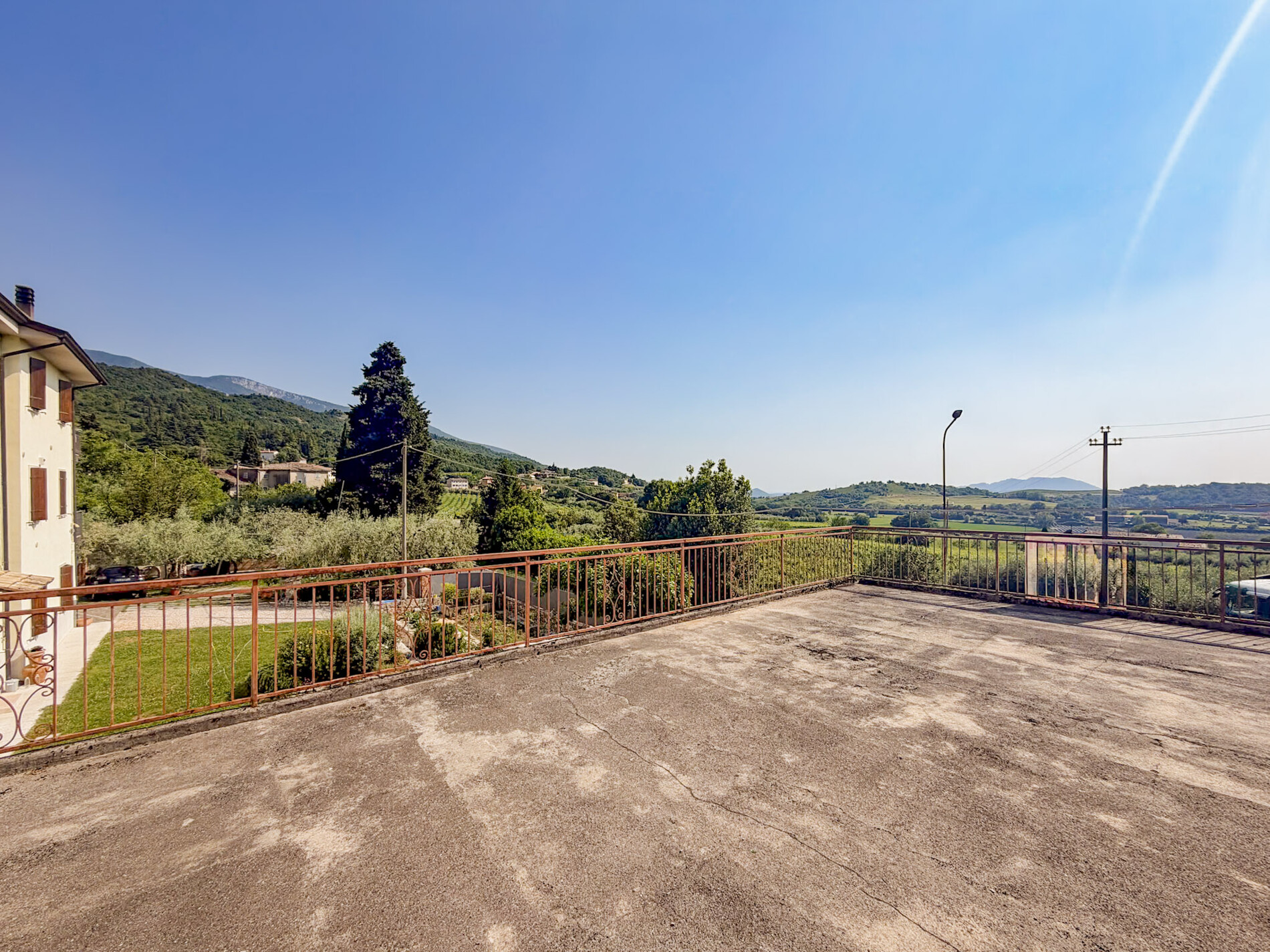 Property Photo (9321)