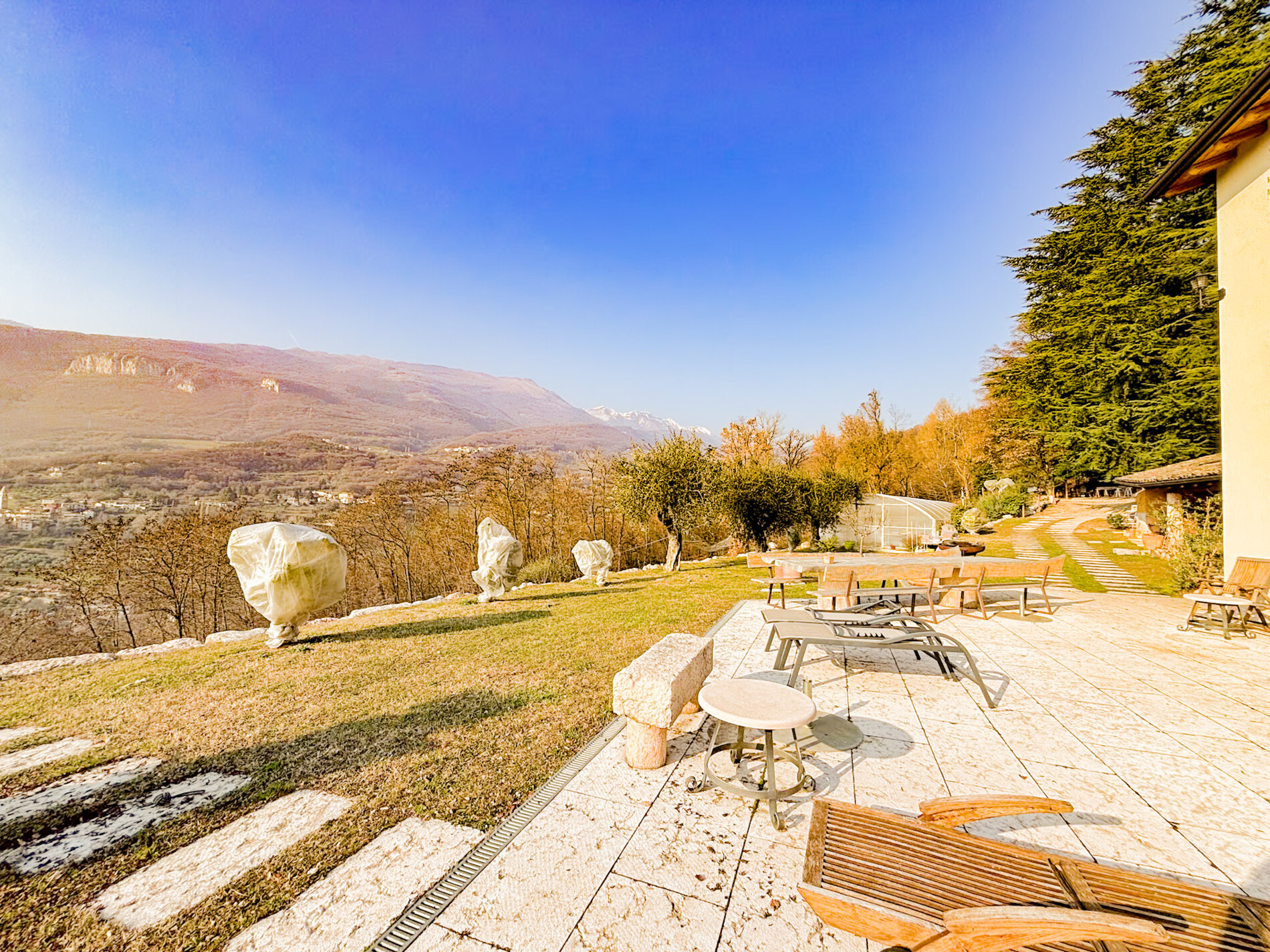Property Photo (10169)
