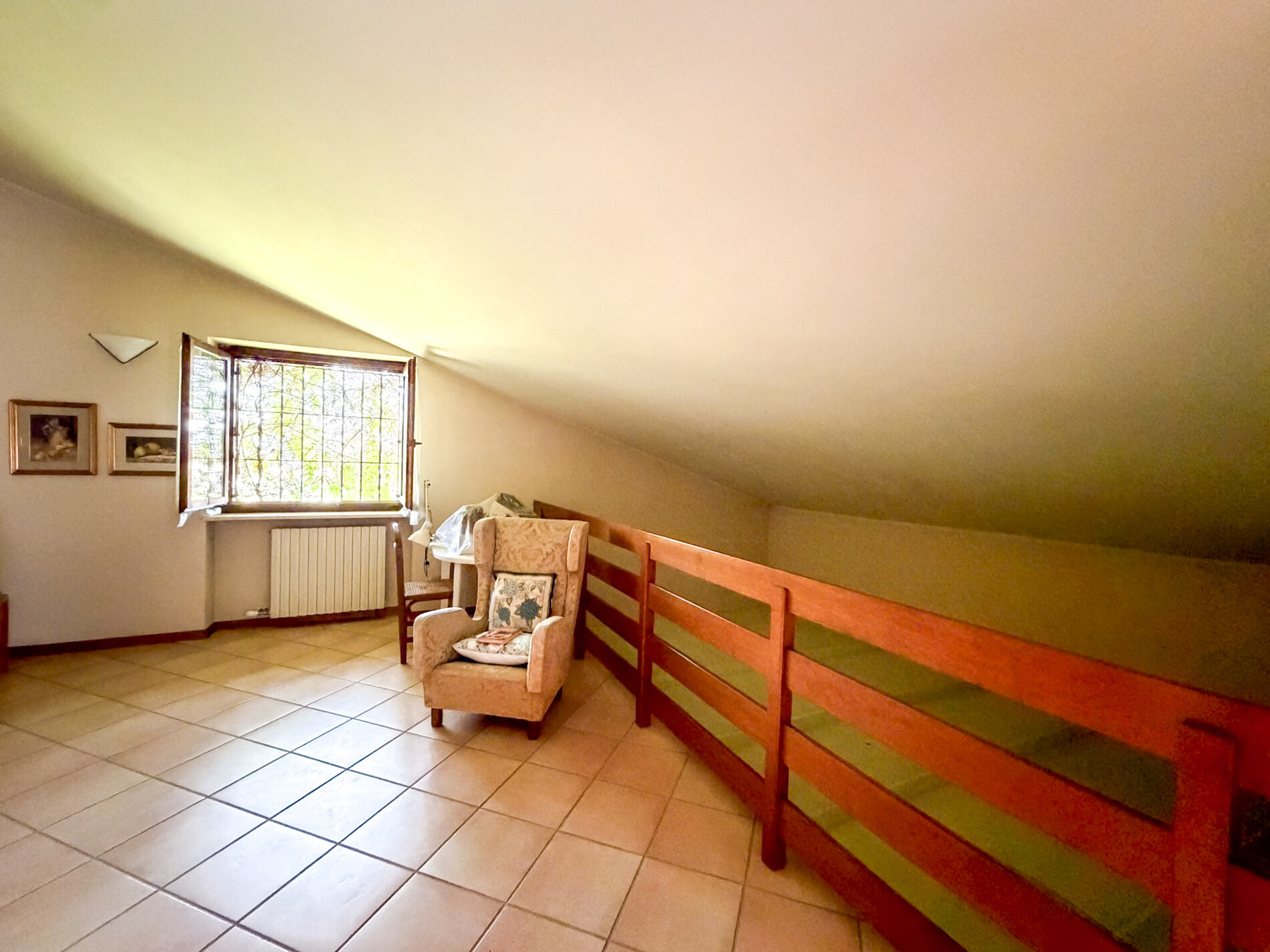 Property Photo (9952)