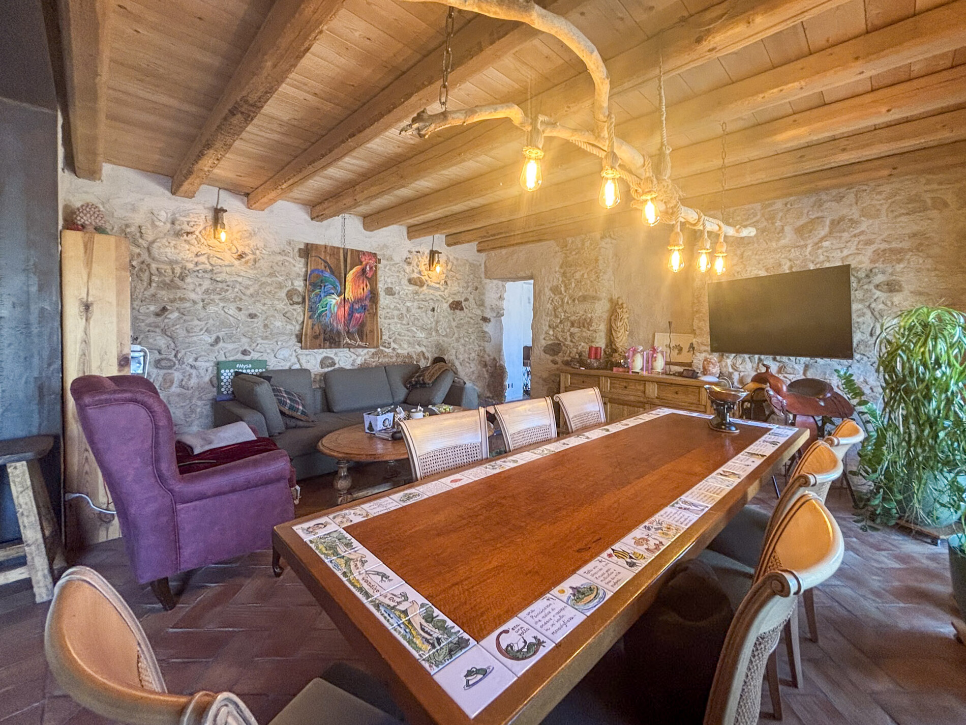 Property Photo (10124)