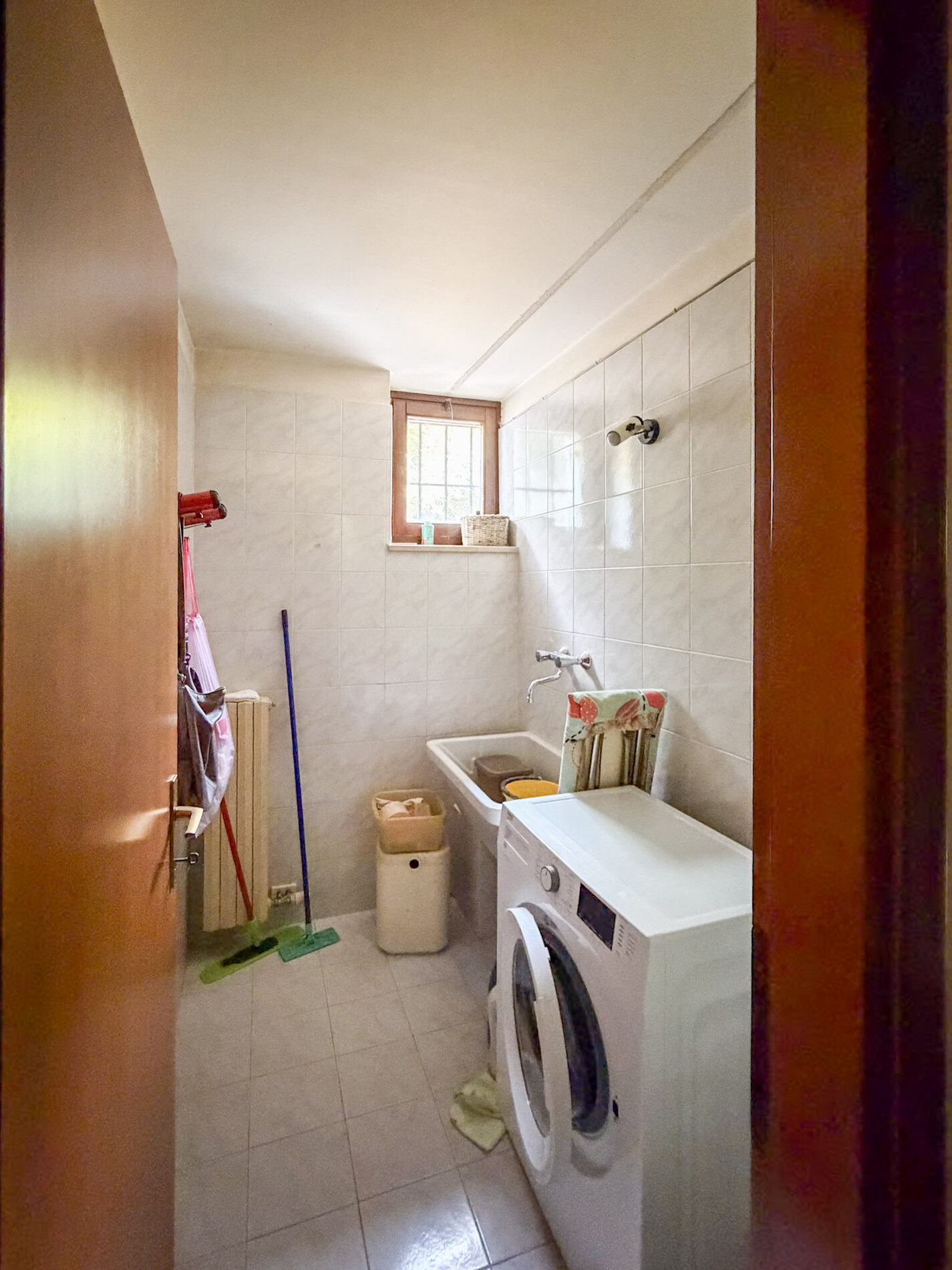 Property Photo (10037)