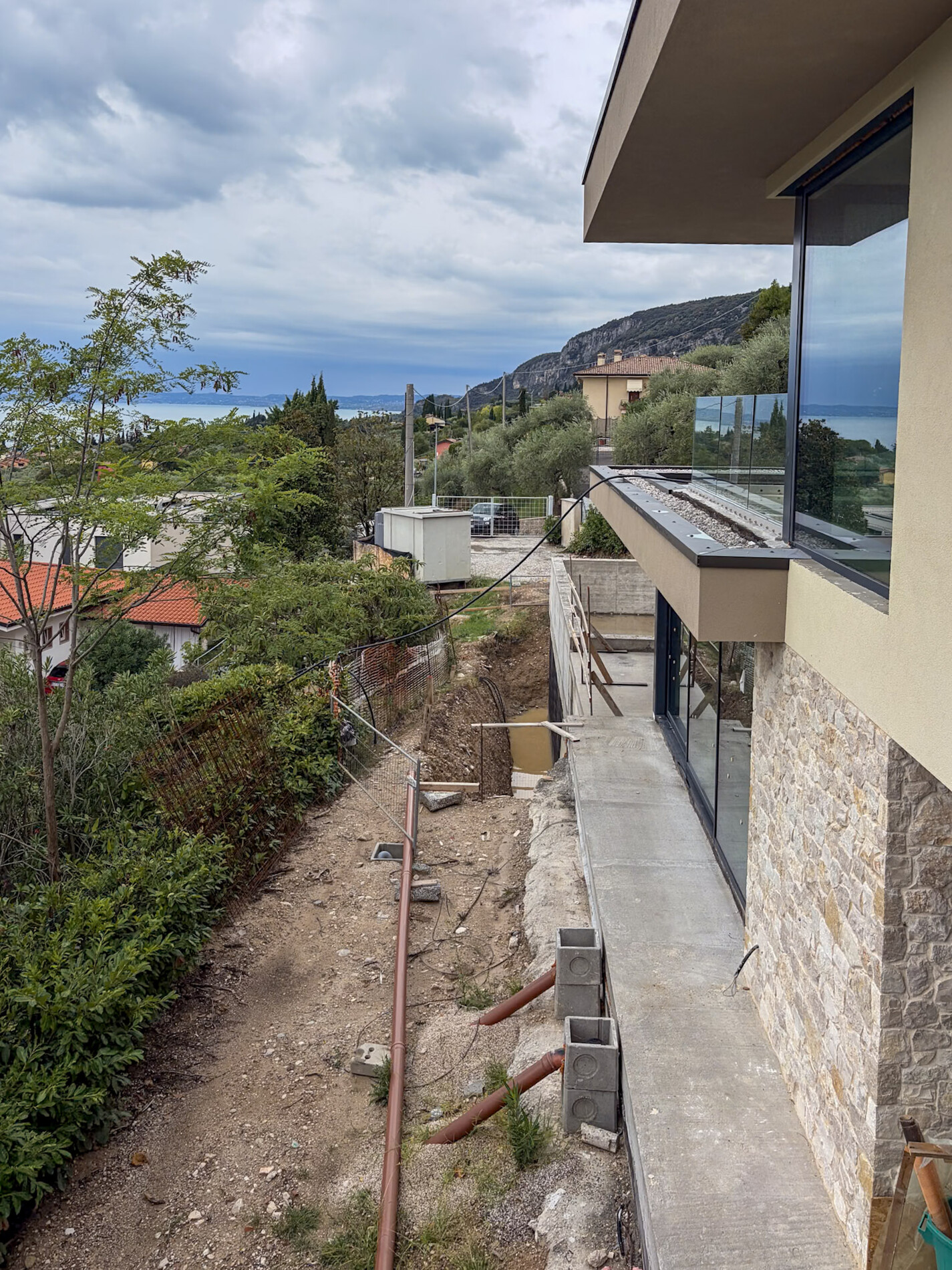 Property Photo (8176)