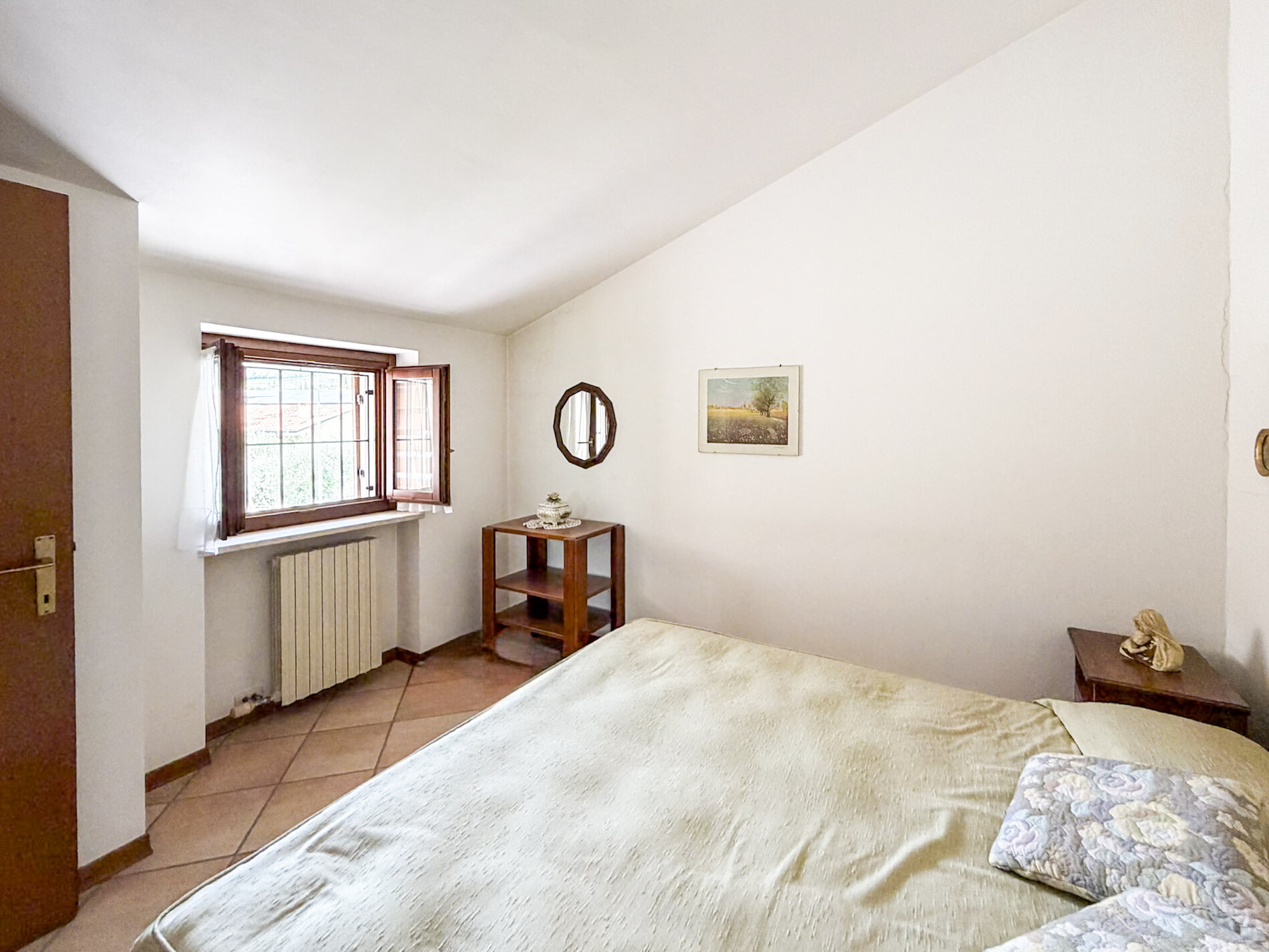 Property Photo (9951)