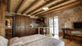 Property Photo (10094)