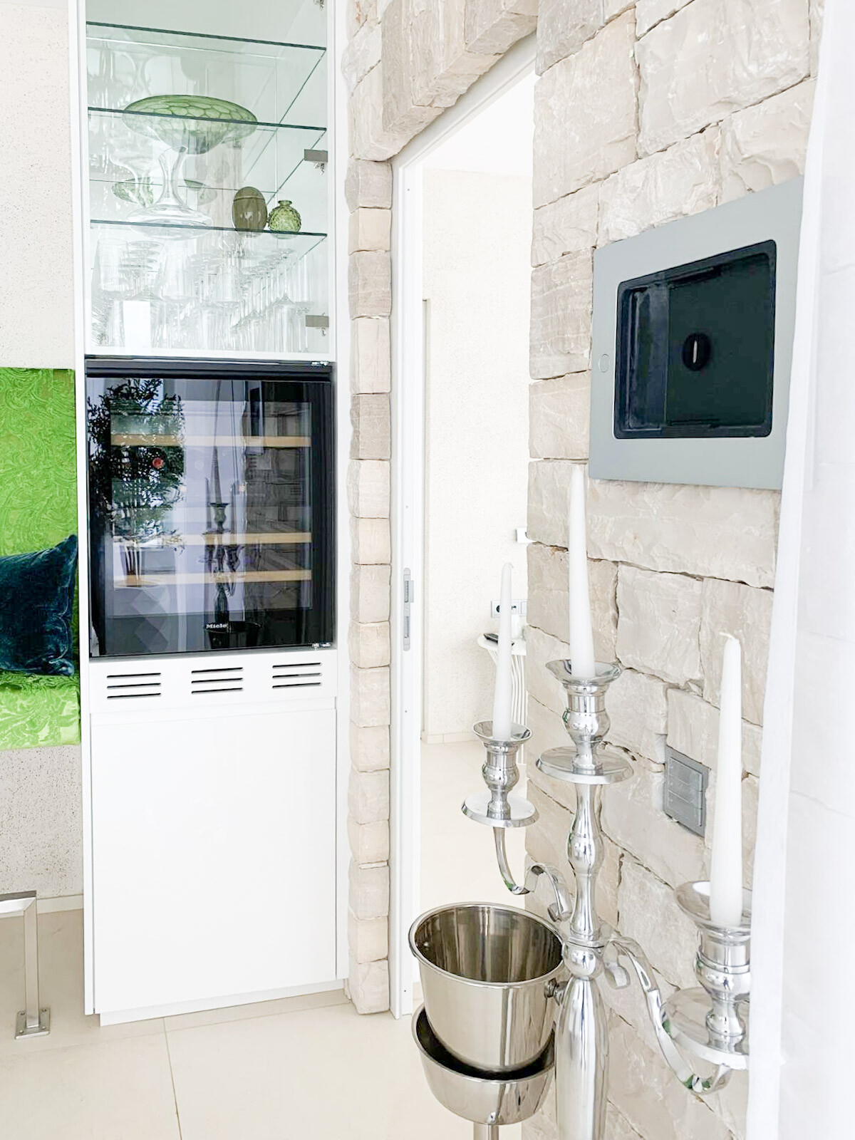 Property Photo (9809)