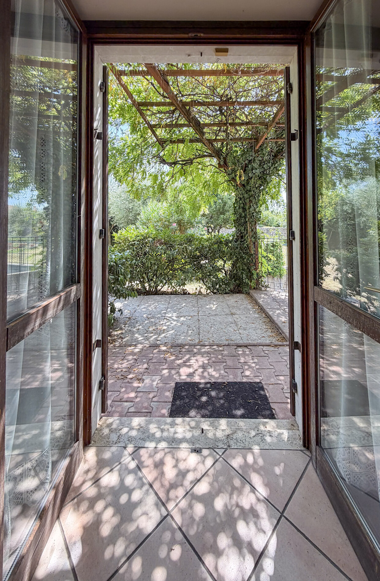 Property Photo (9933)